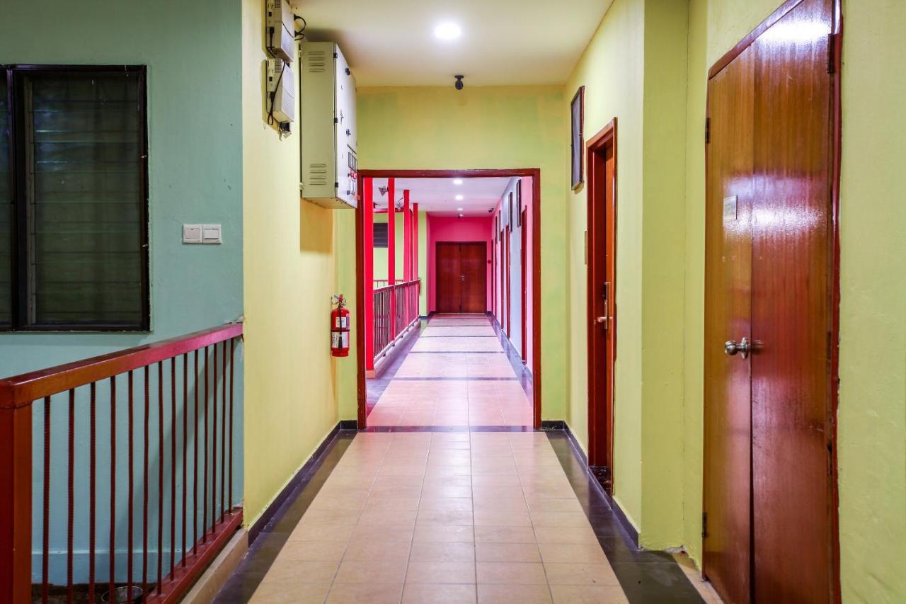 Oyo 89478 Lkh Motel Kota Kinabalu Exterior foto