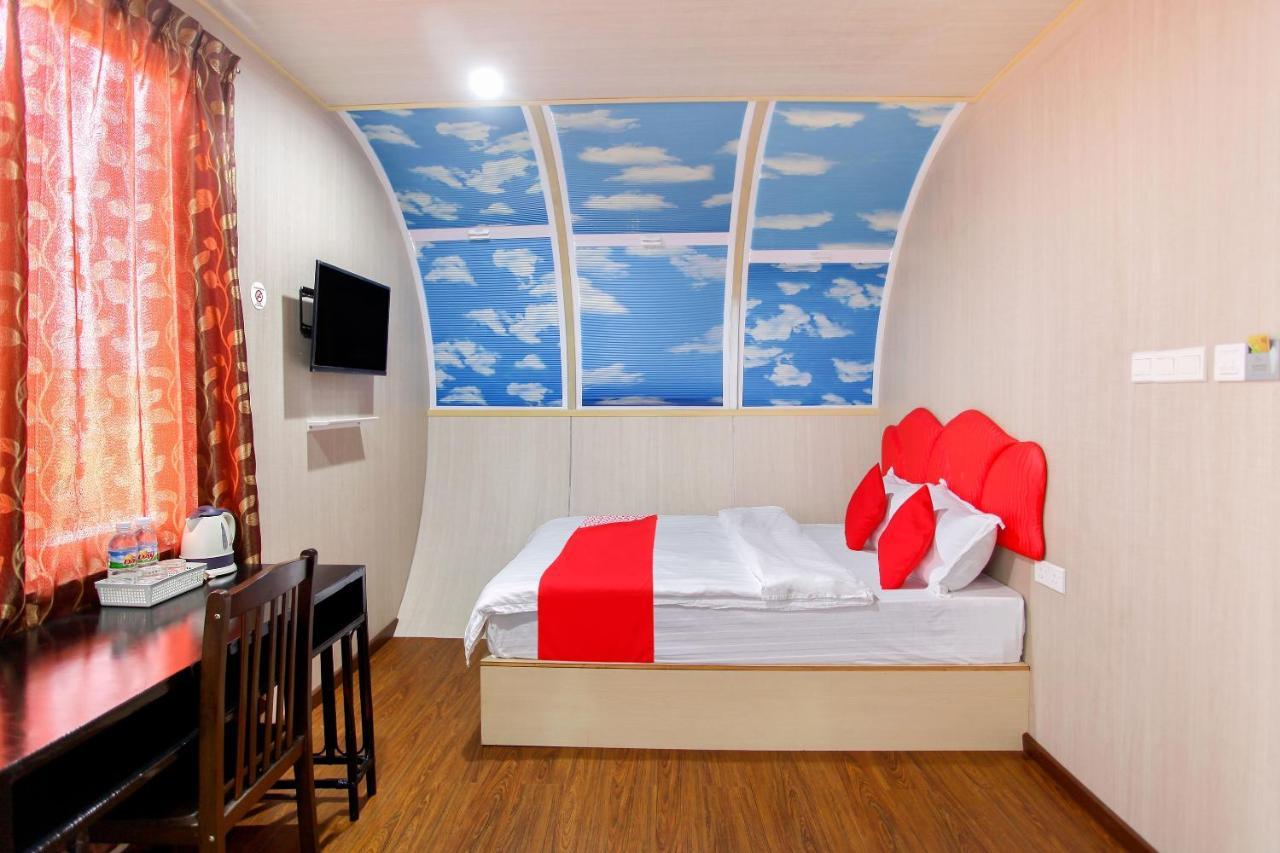 Oyo 89478 Lkh Motel Kota Kinabalu Exterior foto